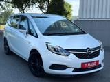 Opel Zafira-1.Hand-Wenig Kilometer-TÜV/Au Neu - Opel Zafira mit Anhängerkupplung