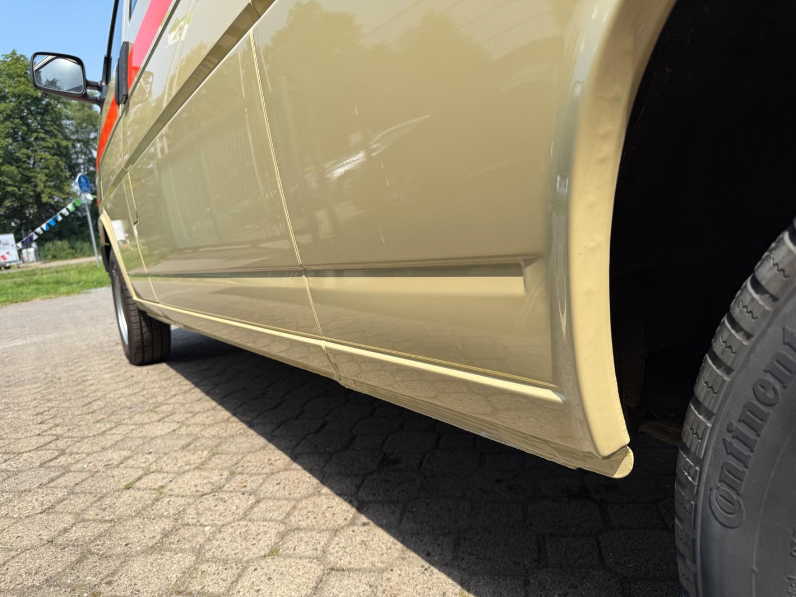 Volkswagen T4 Krankenwagen DRK 2.5 Lang