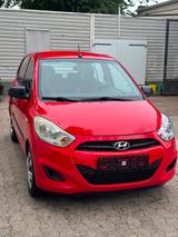 Hyundai i10 sparsamer Kleinwagen Ideal für... - mit Benzin-Antrieb: Kleinwagen, Sparsame