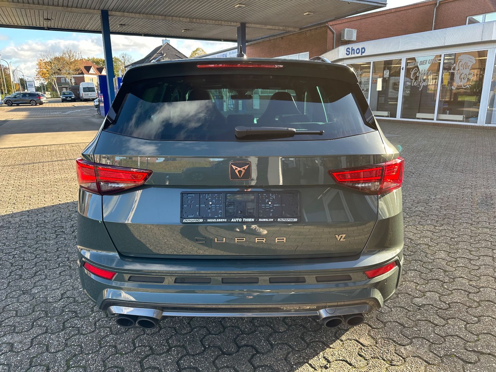 Fahrzeugabbildung CUPRA Ateca 2.0 TSI VZ 4Drive Pano/Navi/ACC/DCC/360°