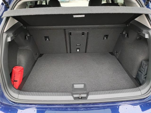 Golf 8 VIII Active eTSI 1.0 TSI 81kW 7-Gang