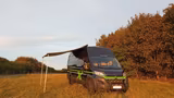 Clever Bike Offroad Camper Motorrad Motorhome  - Wohnwagen mit Motorradträger