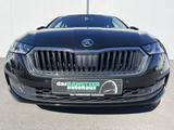 Skoda Octavia Combi 2.0 TDI DSG Style First Edition 15 - Skoda: Allradantrieb