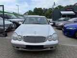 Mercedes-Benz Lim. C 240 Automatik Rentner Fahrzeug 2.Hand - : Limousine, Rent A