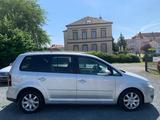 Volkswagen Touran 1.4 Automatik*Navi,Standhzg.,Temp.,Nr. 9 - Volkswagen Touran mit Benzin-Antrieb: Kombi, Automatik