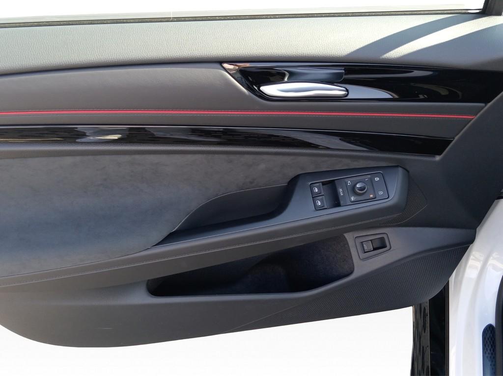 Volkswagen ID.7 Tourer 4Motion GTX DCC AHK*HUD*WP*IQ-LIGHT*