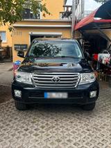 Toyota Land Cruser 200 V8 Diesel - gebrauchte Toyota Land Cruiser aus dem Jahr 2013