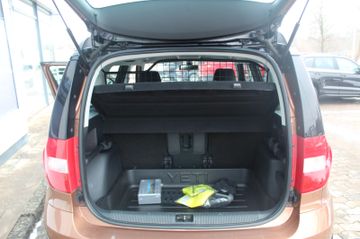 Fahrzeugabbildung SKODA Yeti Ambition Navi Xenon AHK