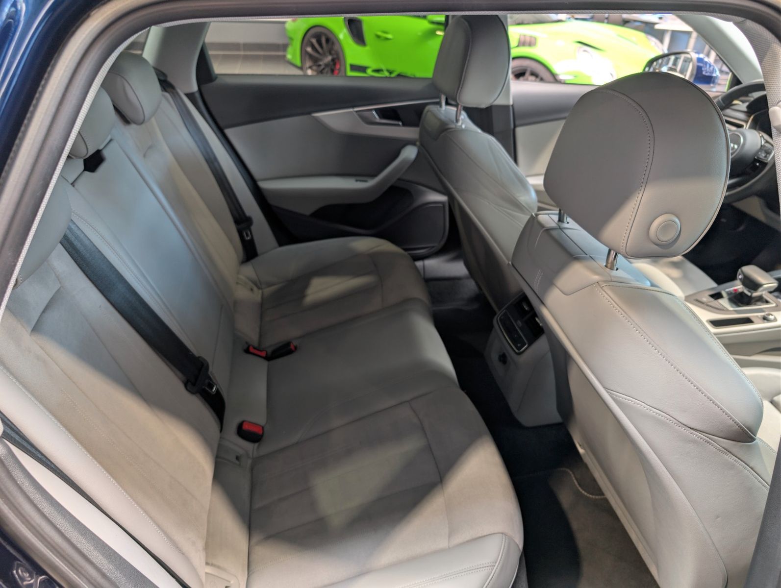 Audi A4 Allroad quattro 45 TFSI S tronic 8-fach foto 10