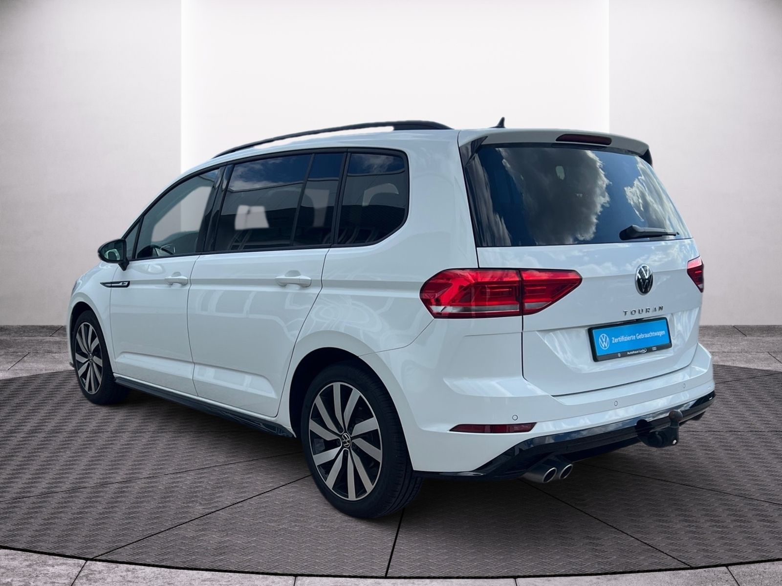 Volkswagen Touran 2.0 TDI R-Line Kamera AHK 18 foto 4