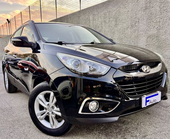 Hyundai iX35 1.7 CRDi 2WD,climatronic bizona,sed