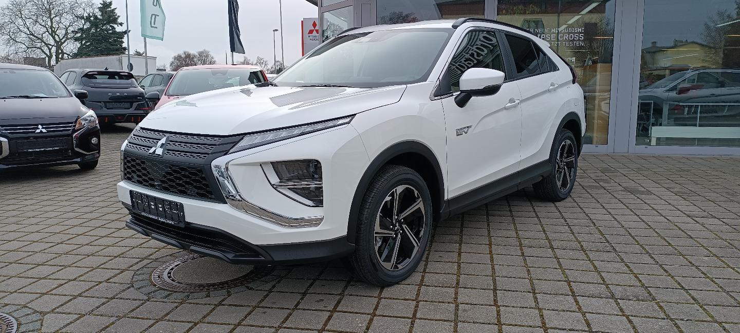 Mitsubishi Eclipse Cross Plug-in Hybrid BASIS 2.4 MIVEC 4WD