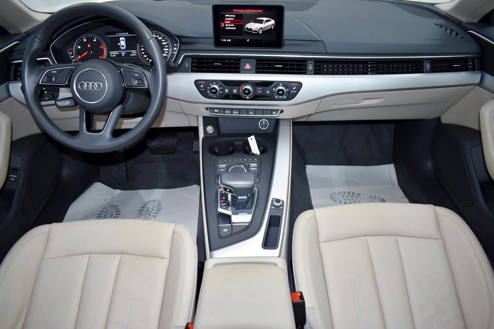 Fahrzeugabbildung Audi A5 Sportback 35 TDI,Leder,Navi,LED,SH