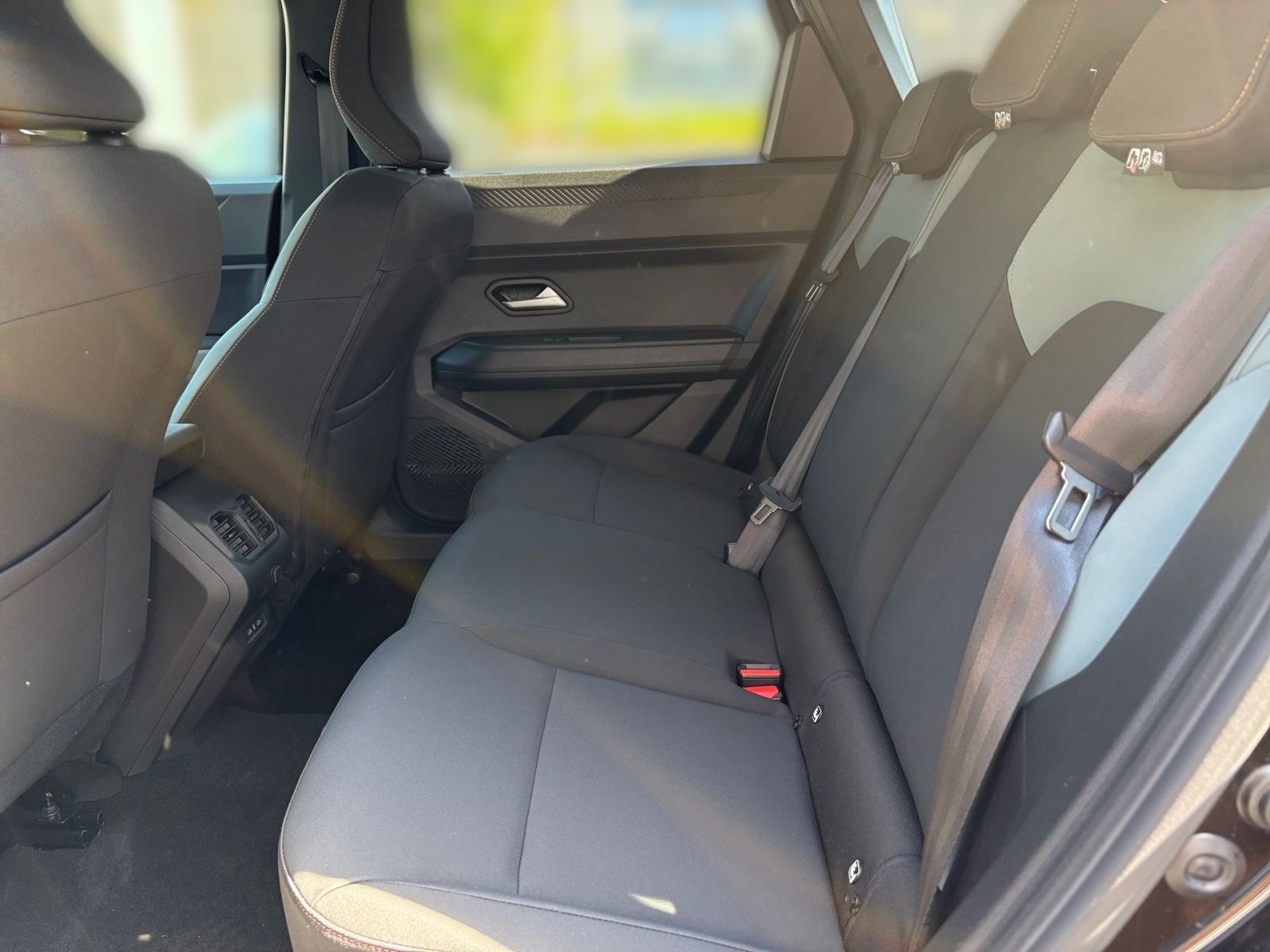 Fahrzeugabbildung Dacia Bigster TCe 130 Extreme 4x4