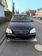 Kia Carens - Kia Carens aus 2004