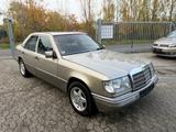 Mercedes-Benz E 200 - gebrauchte Mercedes-Benz E 200 aus dem Jahr 1992