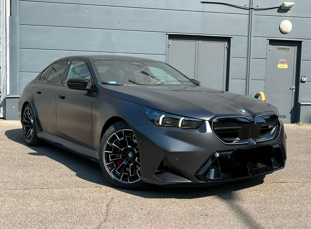 Image of BMW M5