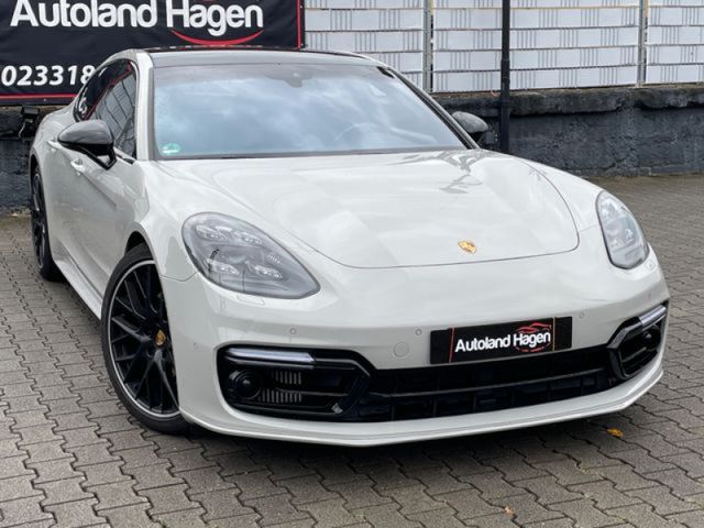 Porsche Panamera 4S Kreide "NEU" Approved 11/25