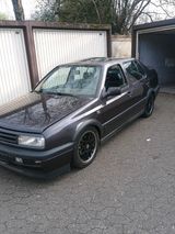 Volkswagen Tausche od verkaufe Vento vr6 - Volkswagen Vento mit Benzin-Antrieb: Limousine, Vr6