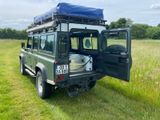 Land Rover Defender 110 Td4 Station Wagon SE SE - Land Rover in Lübeck