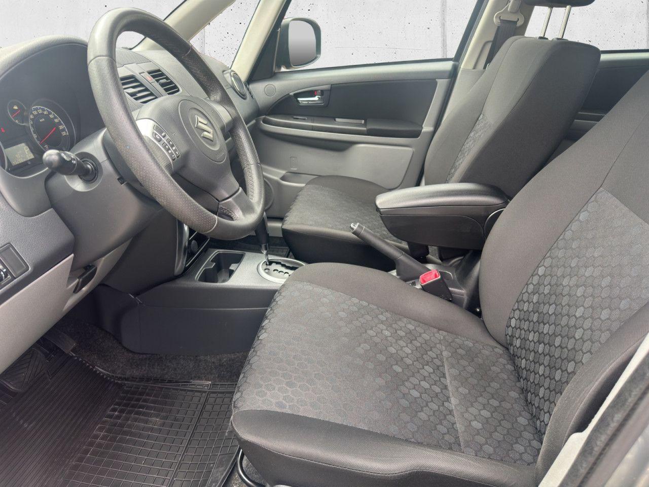 Suzuki SX4 1.6 Automatik  Style, Navi, PDC, Shz.