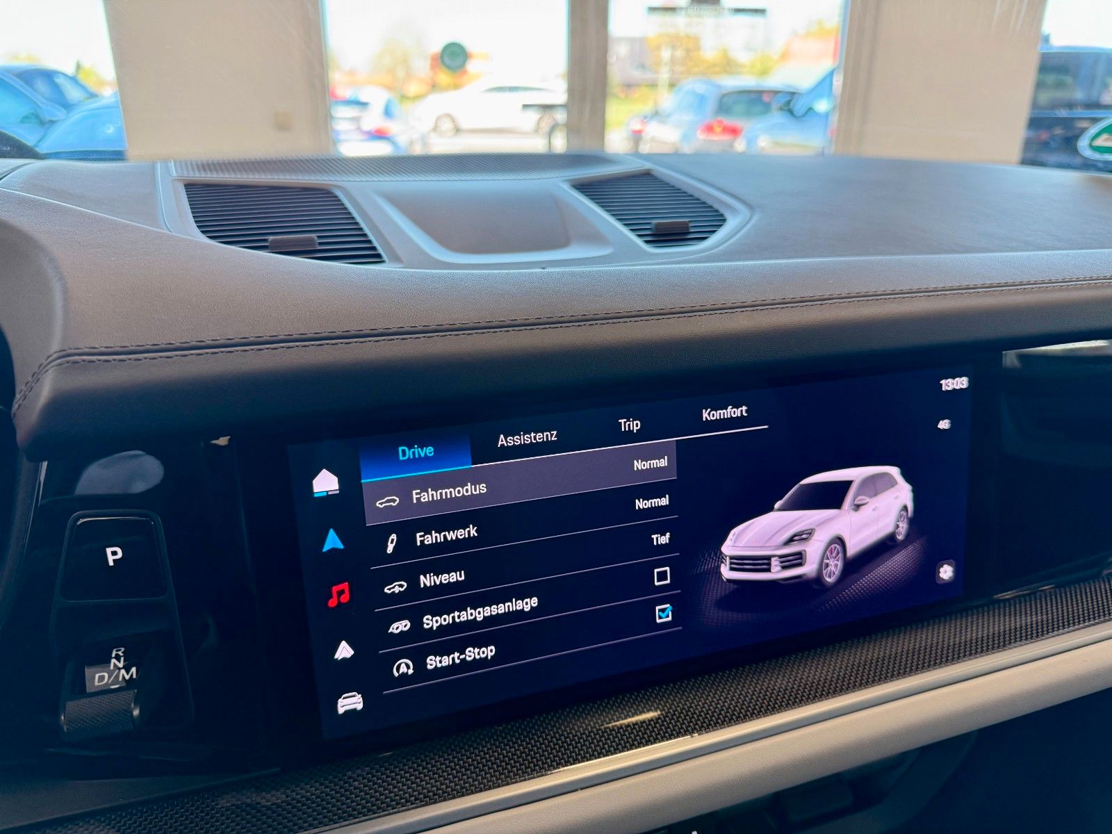 Fahrzeugabbildung Porsche Cayenne S SportDesign/AHK/Luftfederung/ACC