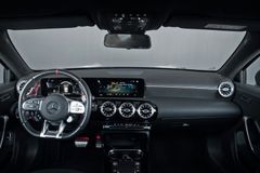 MERCEDES-BENZ A 35 AMG 4M Limousine*Keyless*Spur*SHZ*19"AMG*
