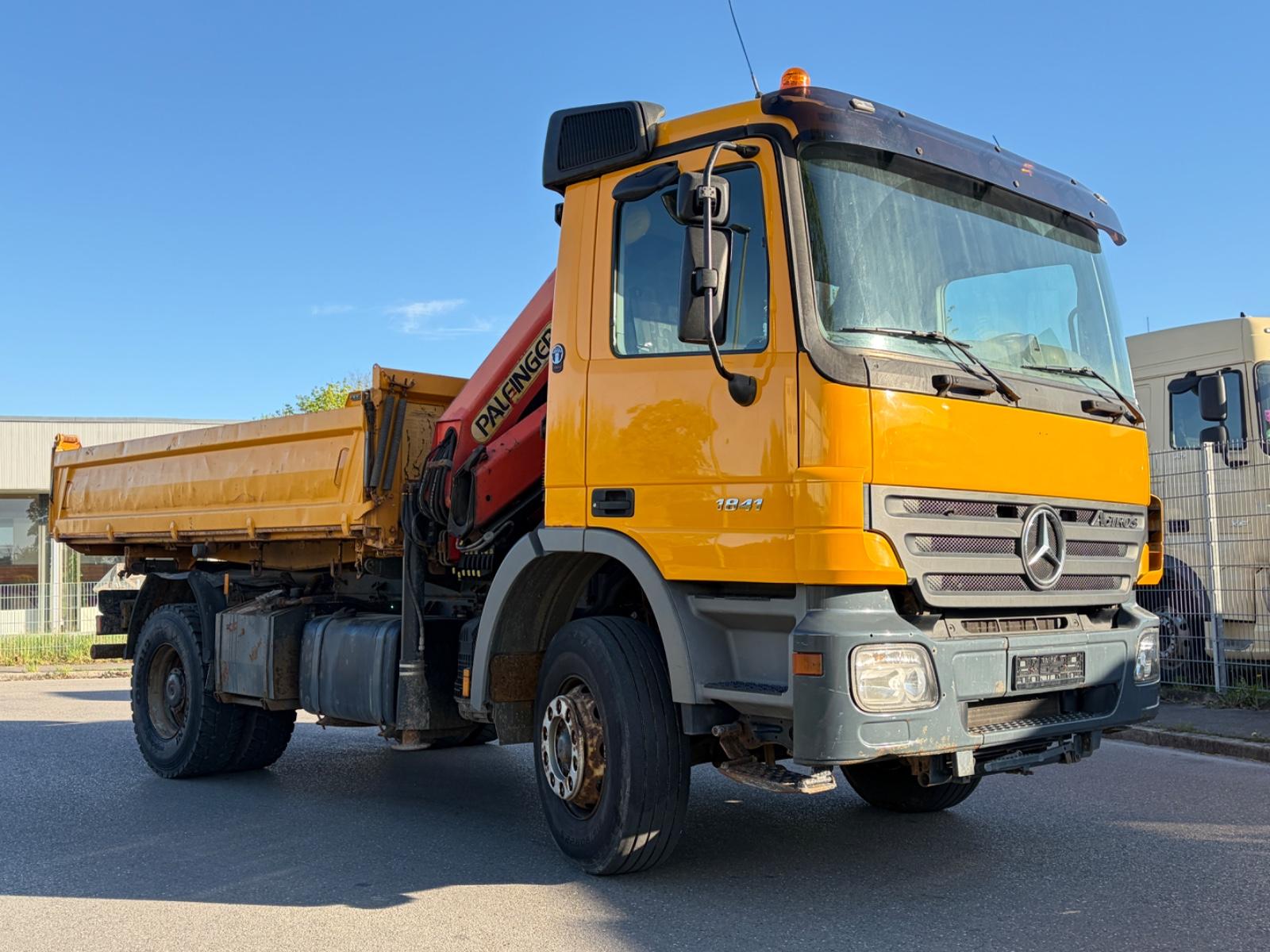 Mercedes-Benz Actros 1841 MP2- 3S. Kipper Meiller-Kran PK12000