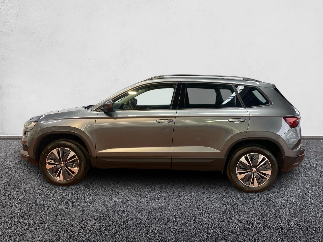 Skoda Karoq Tour 2,0 TDI 4x4 AHK+NAVI+KAMERA+LED