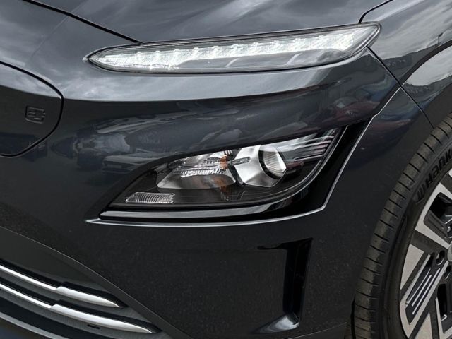 Fahrzeugabbildung Hyundai KONA Edition 30+ Elektro Navi Soundsystem Apple