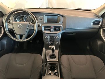 Volvo V40 - 8