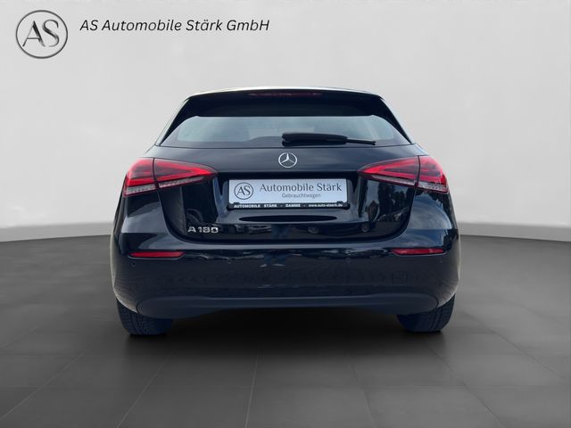 Fahrzeugabbildung Mercedes-Benz A 180 Style LED+Kamera+CarPlay+Navi+Spur