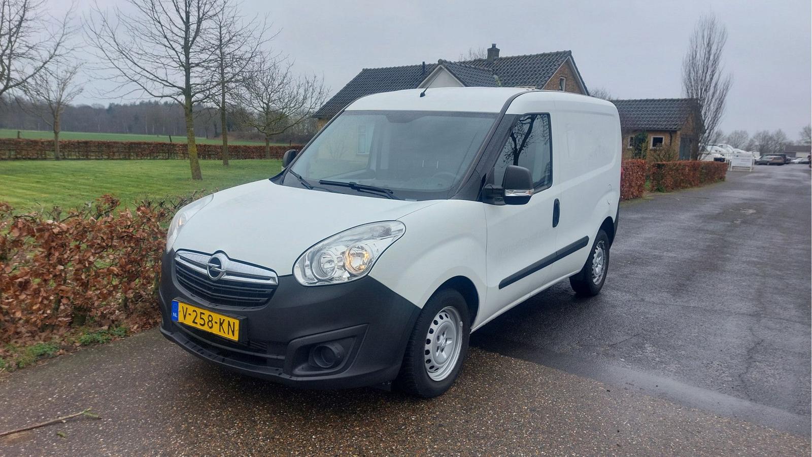 Opel Combo 1.3 CDTi L1H1 Edition AIRCO BJ 2017 Kasten