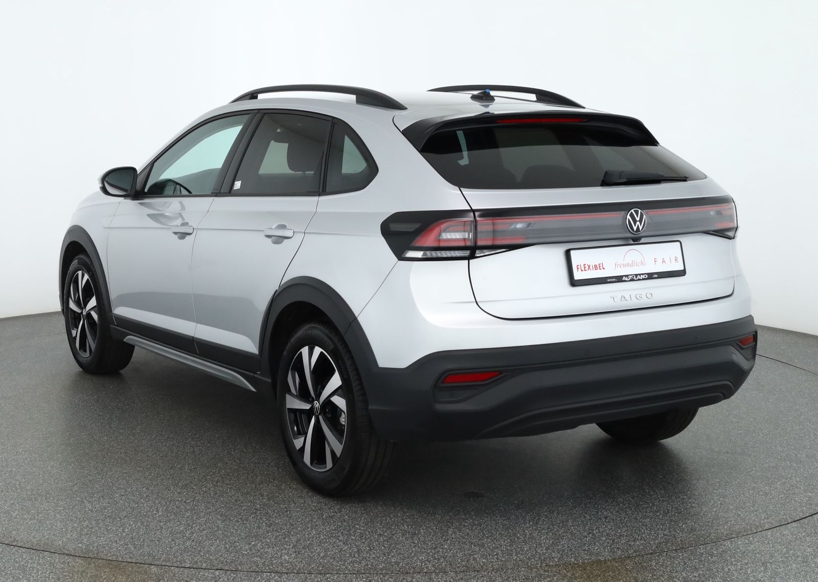 Volkswagen Taigo 1.0 TSI DSG Matrix ACC Kamera imagem 3