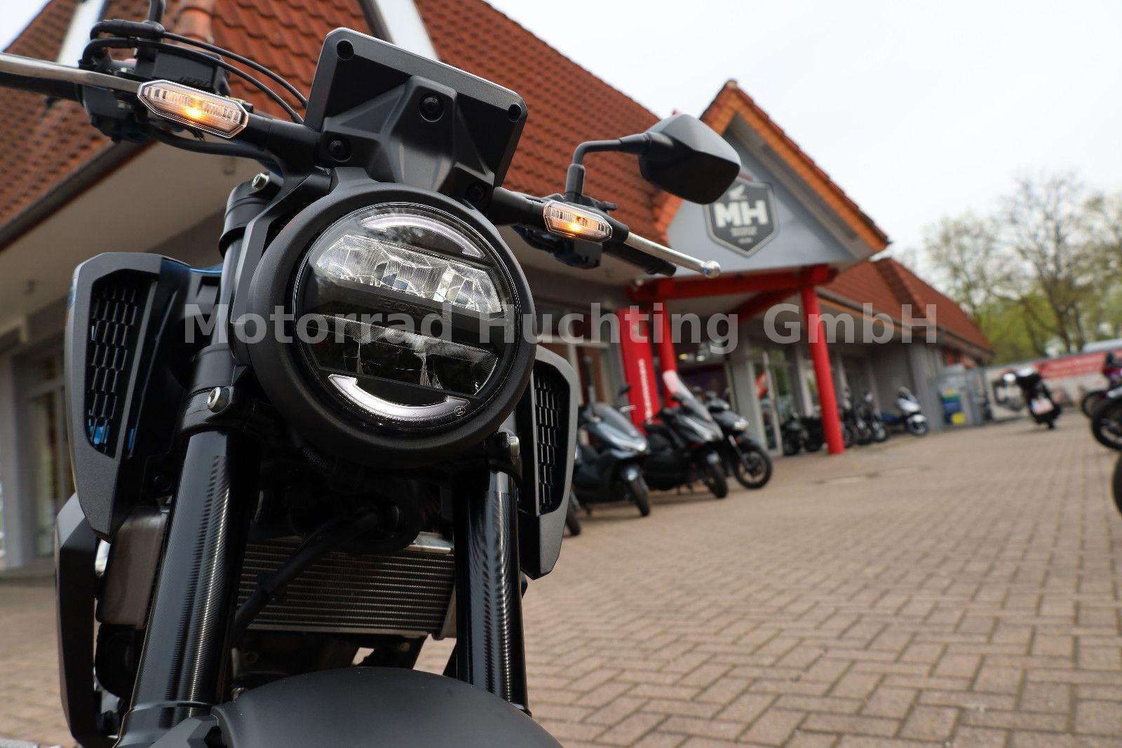 Honda CB 125 R ! ABS ! LED !!A1 !! B196 !!! SOFORT !!!