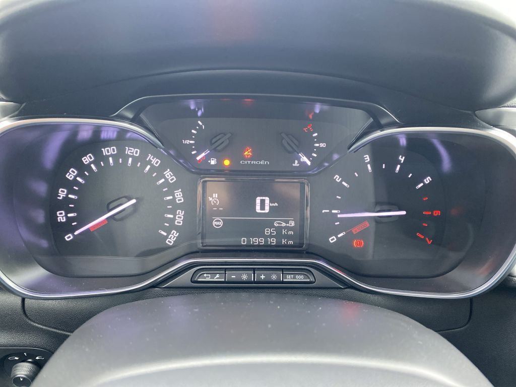 Fahrzeugabbildung Citroën C3 PT 83 S&S MAX *Sitzh*Navi*Cam*Carplay*Touch*