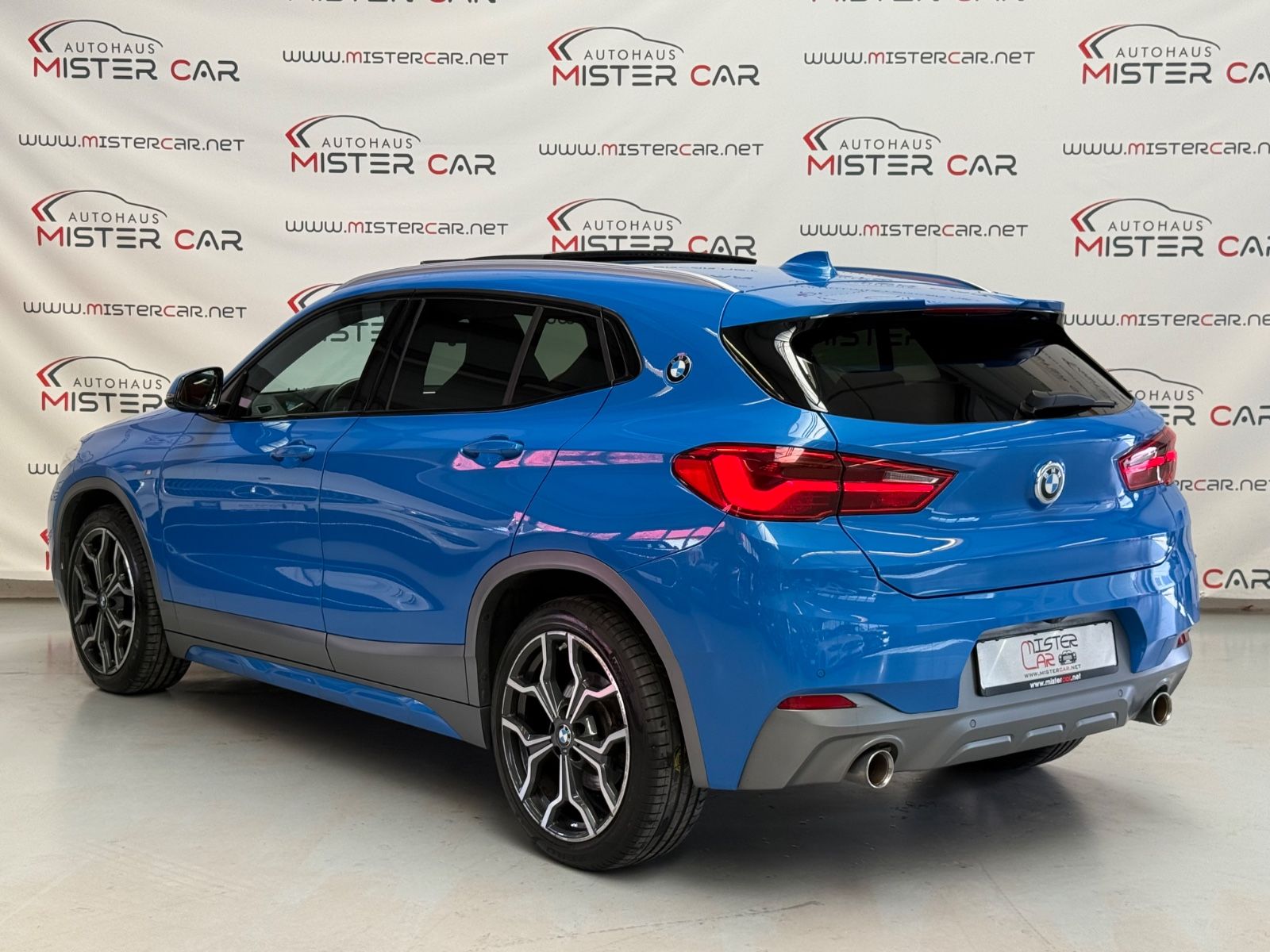 BMW X2 xDrive 20d M Sport X M-SITZE/PANO/LED/AHK/KAM imagem 3