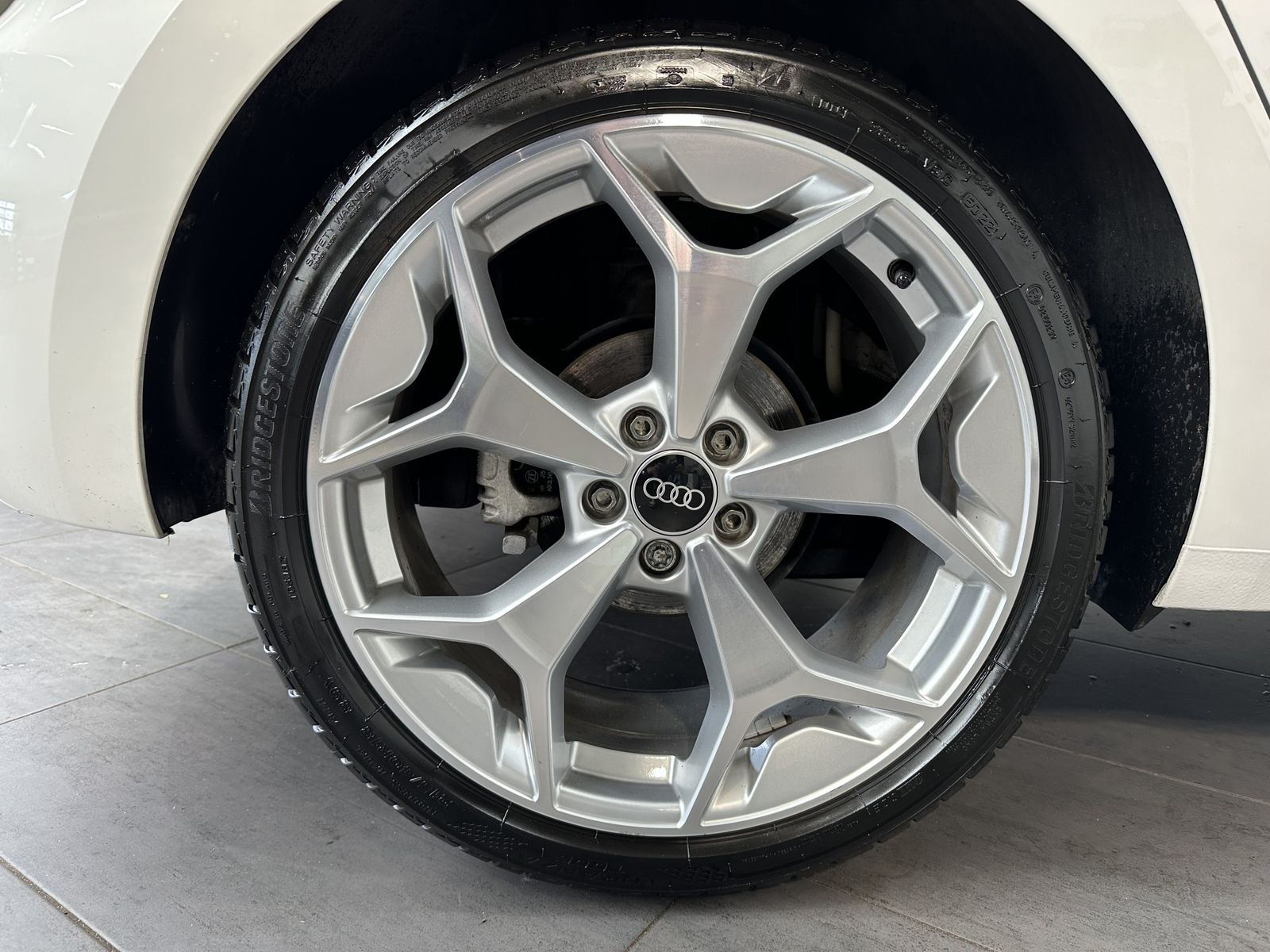 Fahrzeugabbildung Audi A1 35 TFSI S-Line Aut. NAV+LED+KAMERA+DIGDISPLAY