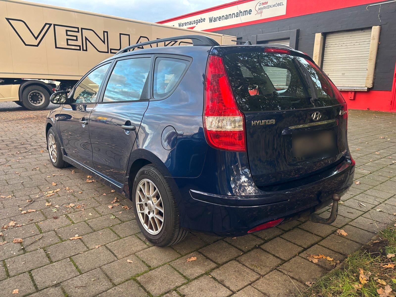 Hyundai i30 2011 — photo 6