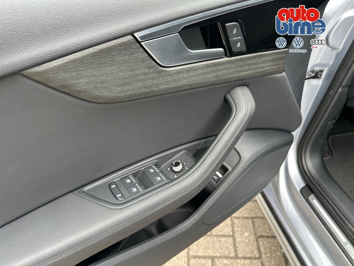 A4 allroad 40 TDIquattro StandHZG AHK-klappbar N