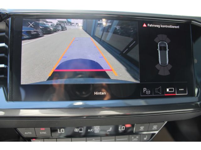 Q4 40 e-tron - S-Line*Assist+*AHK*MMI+SONOS*HUD!