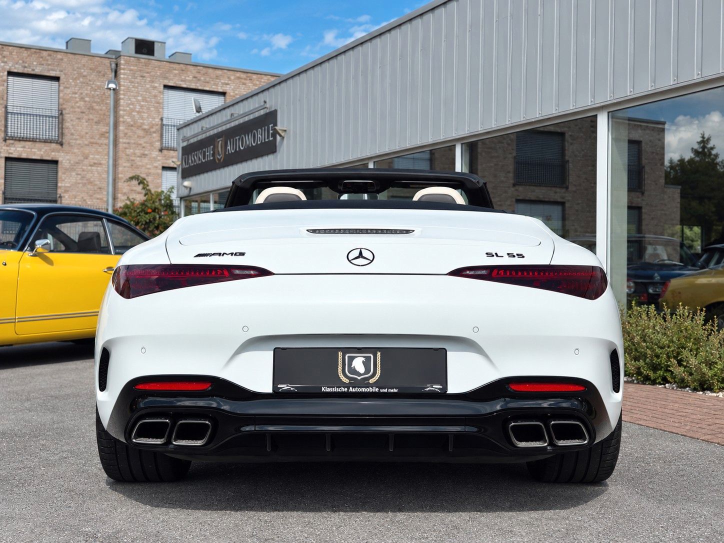 Fahrzeugabbildung Mercedes-Benz SL 55 AMG/Designo Lack+Manufaktur Interieur