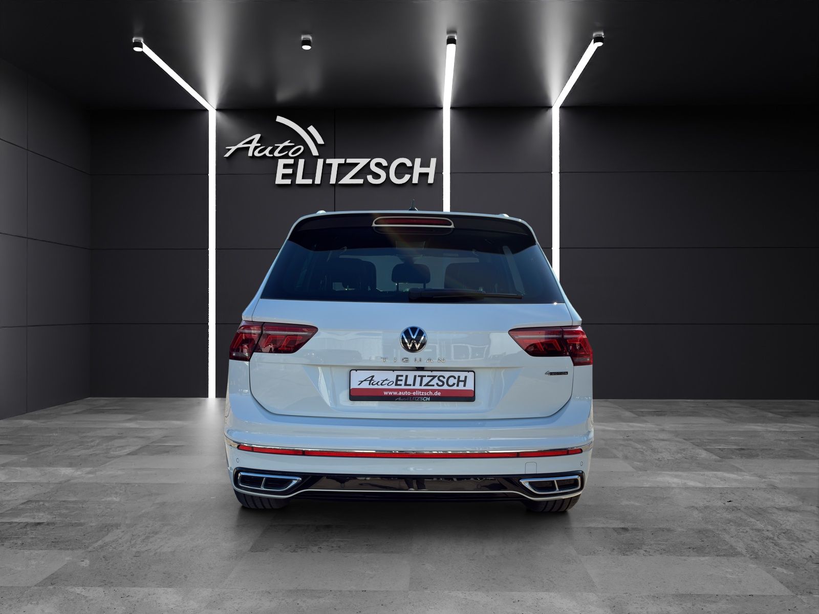 Fahrzeugabbildung Volkswagen Tiguan TDI R-Line DSG 4M Matrix Navi AID ACC RFK