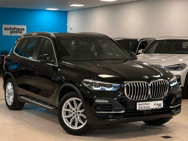 BMW X5xDrive30d/LivCPProf/Gestik/ParkDrivAs/SportStz