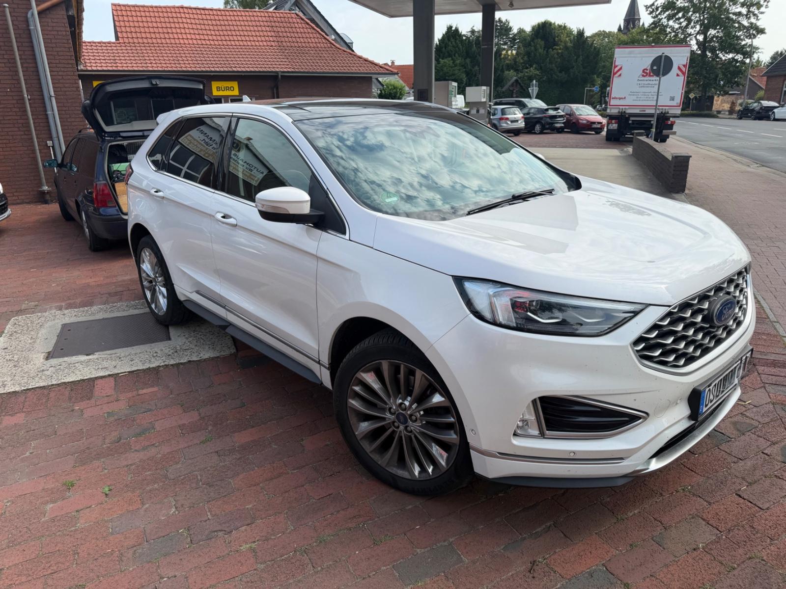 Ford Edge Vignale 4x4 Pano+AHK+Sthzg.+1.Hd+LED+RFK