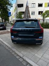 Volvo XC60 D4 AWD Inscr. Bus.-P./Autopil./Keyl./Garant - Volvo Gebrauchtwagen in Nürnberg