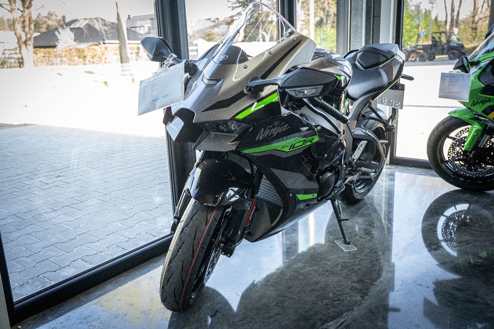 Fahrzeugabbildung Kawasaki Ninja ZX 10 R
