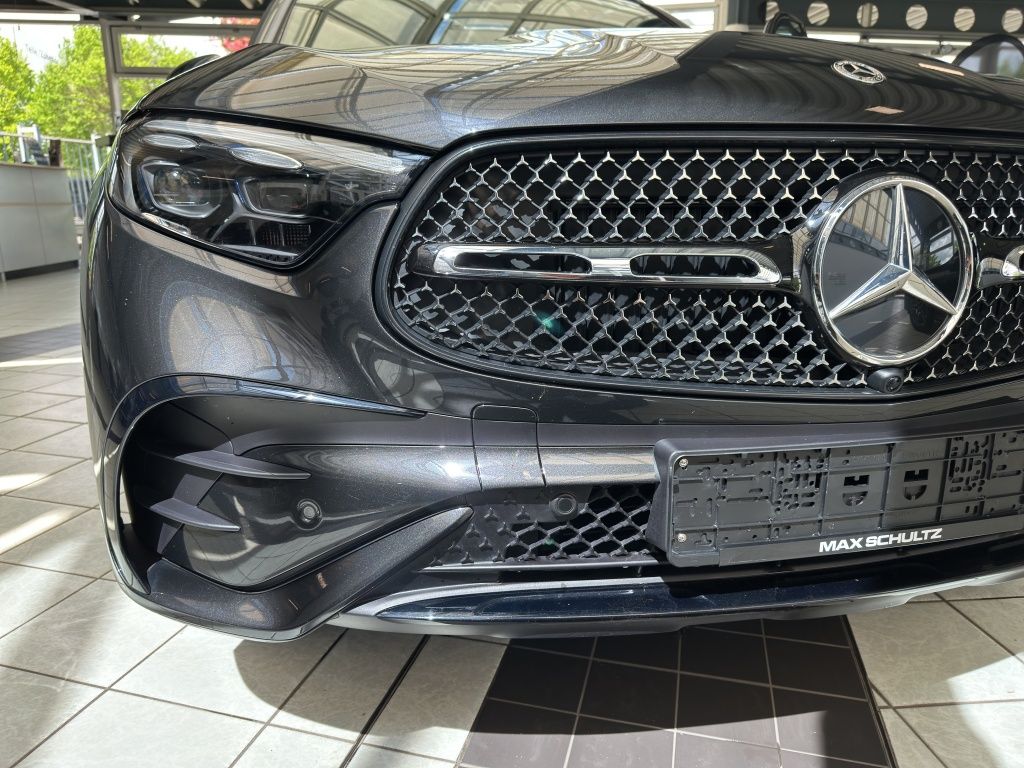 Fahrzeugabbildung Mercedes-Benz GLC 220 d 4MATIC AMG Line*Night Paket*Kamera