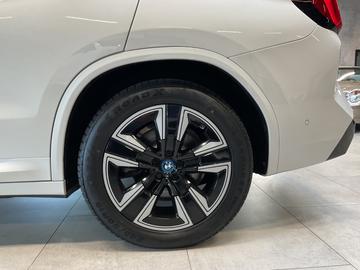 صورة مصغرة 46 لـ 2024 BMW IX3