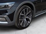 Volkswagen Passat Alltrack IQ-Matrix PANO NAPPA H & K 19" - schwarze Volkswagen Passat Alltrack